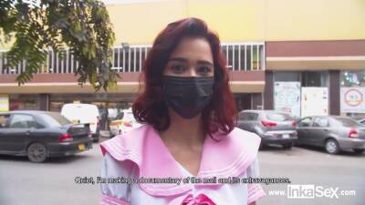 De Esta Manera Enganas A Una Timida Otaku Venezolana A Pasar Una Entrevista Laboral Por Las Calles D - upornia.com - Britain