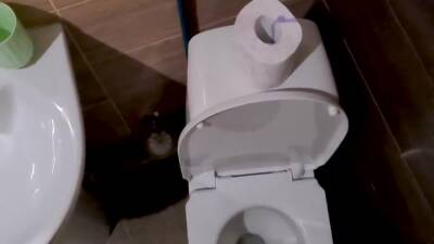 The Delivery Man Yandex Food Turned Out To Be A Fetishist - upornia.com