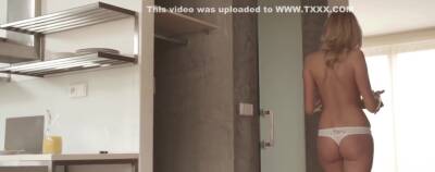 Breakfast In Bed (grace) - upornia.com