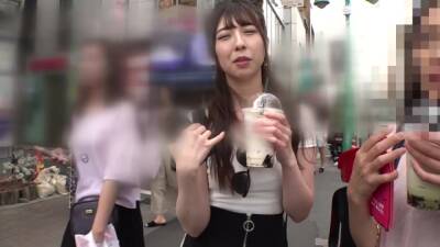 色白プリ尻のイン●タ女子をナンパしてハメ撮り - upornia.com - Japan