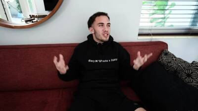 Vivianne submits to Berry keeps his mouth shut - icpvid.com