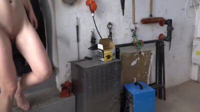 Big Pussy Fisted In Oil - hclips.com