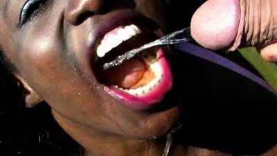 Curvy BBW Gets Beach Orgy With Huge Toy - nvdvid.com