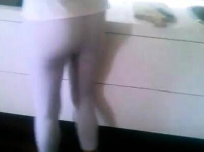 girl in tight pants masturbation public - icpvid.com