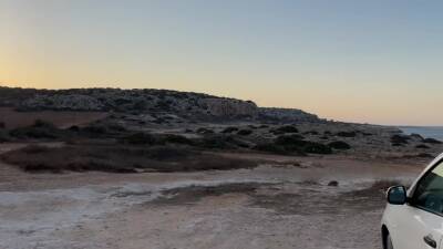 I Met A Student Girl On The Beach Invited Her To The Room And Cum On Her Lips - hclips.com