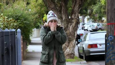 couch amatuer warmth - icpvid.com