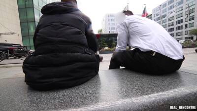 En Retard De Loyer Milf Venezuelienne Est Prise Au Piege Par Des Faux Proprietaires! - Paola Guerra - hclips.com