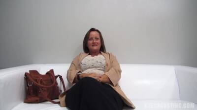 E1252 Marie 9003 - upornia.com - Czech Republic