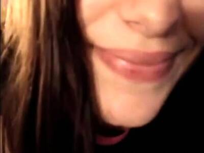 Eating her Own Discharge - icpvid.com