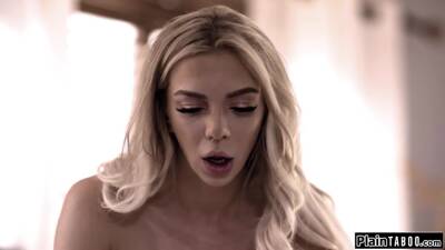 Stepdaughter makes stepmom eat her pussy - fetishpapa.com