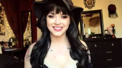 tattooed girl joi - nvdvid.com