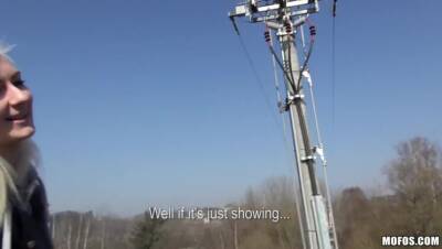 Seduction of a Czech Amateur - porntry.com - Czech Republic