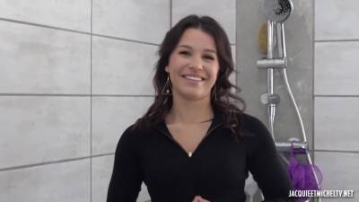 Very Acrobatic Heivy - hclips.com
