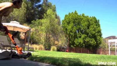 Reagan Foxx - Help With Her Yard With Reagan Foxx - upornia.com