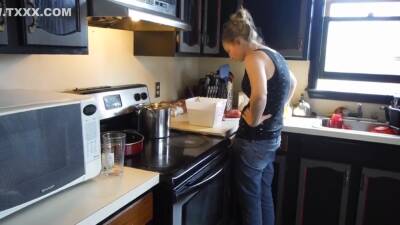 Dinner Sex With Delirious - upornia.com