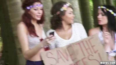 Cassidy Banks - Three Naked Teen Hippies - porntry.com