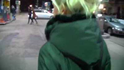 Reeperbahn! Dreister Parkhausfick Wahrend - hclips.com