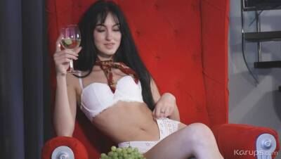 Alone On Her Throne - xxxfiles.com