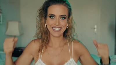 26 June 2021 - Belly Asmr - hclips.com