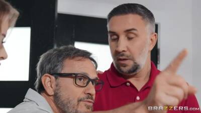 Keiran Lee - Linzee Ryder - An Extra Buck - veryfreeporn.com