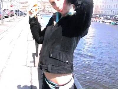 Kinky pair likes doing it not quite everywhere - nvdvid.com - Russia