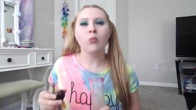 Horny Rave Babe Wants To Fuck - hclips.com