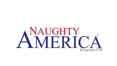 Naughty America - Quinn Waters bounces her big ass on a dick - nvdvid.com