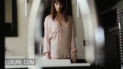 Ava Courcelles In En Trio Anal - upornia.com