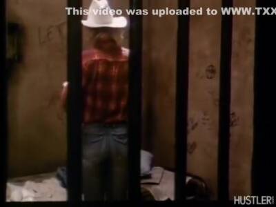 Bambi Woods And Debbie Dallas In Dallas 2 Sc 1 - upornia.com - Usa