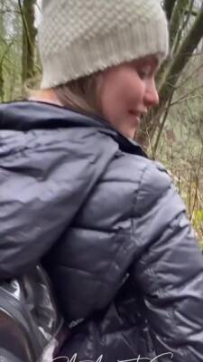 Outdoor Blowjob - hclips.com