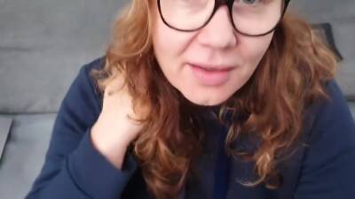 Blowjob Outdoors In Raincoat - hclips.com