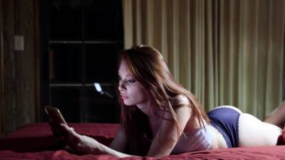 Lacy Lennon Her Trick For Treat - nvdvid.com