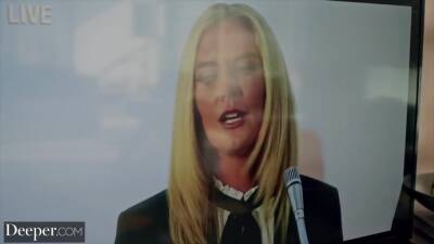 Latex-wearing Avery & Vanna Have Intense Threesome - upornia.com