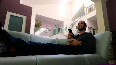 Teen BFFs pleads for Donnie's quietness - nvdvid.com