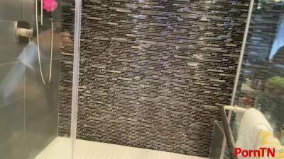 Teaches And How To Douche With A Water Bottle - hclips.com