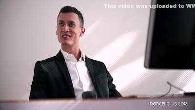 Mariska Executive Secretary - upornia.com