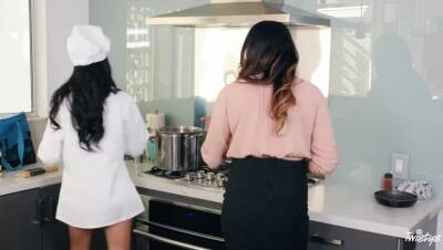 Missy Martinez - Sofi Ryan - Chef du Jour - porntry.com