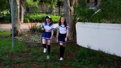 Teens skipping class but they got busted - icpvid.com