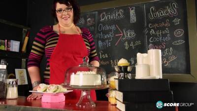 Kitty Mcpherson In That Busty Barista - upornia.com