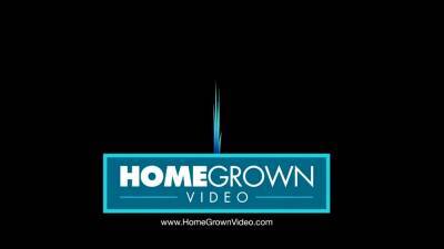 Four Russian lesbians enjoy an evening together - nvdvid.com - Russia