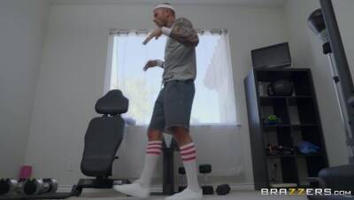 Kendra Spade - Scott Nails - The Voyeur Next Door: Part 2 - veryfreeporn.com