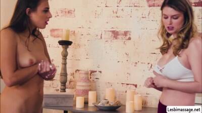 Bunny - Bunny and Casey lick their wet pussies - fetishpapa.com