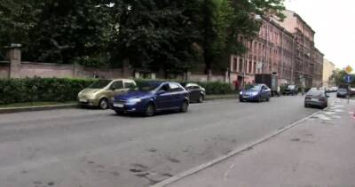 Stunning brunette Natalie Heart gets bonked - nvdvid.com