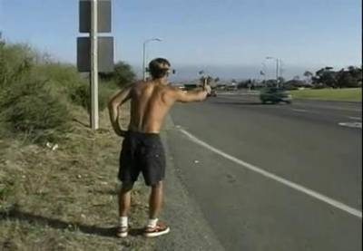 Hot fucking with a tranny in a car - tubous.com