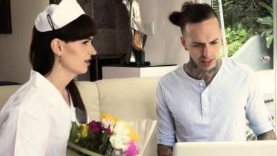 TS Natalie visits Boyfriend to fucks - drtvid.com