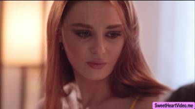 Lacy and Keira licks each others pussies - fetishpapa.com