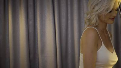 Missy Luv - Missy Luv spends her weekend with massage and lesbian sex - drtvid.com