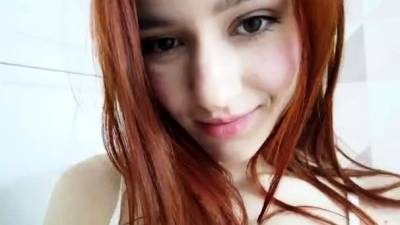 Amateur brunette Michelle with small tit - drtvid.com