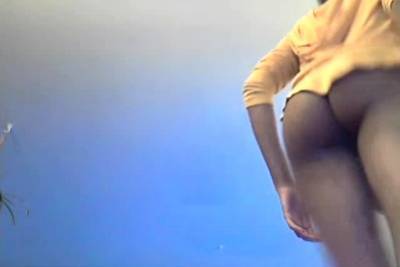 Webcam beauty and her toys have solo sex - drtvid.com