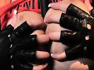 Kylee Nash--so busted - theyarehuge.com